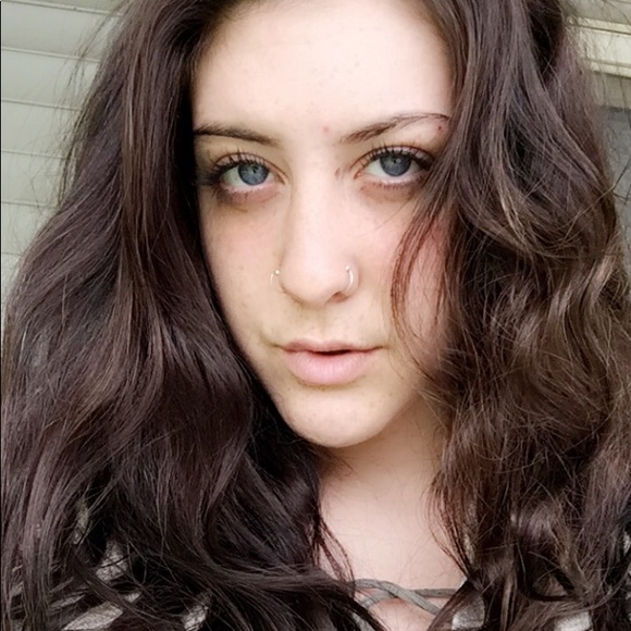 Meet your Posher, Rachael - Picture 1 of 1